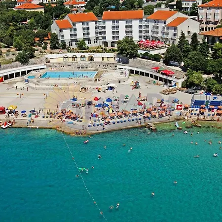 Mi-ma Ul. Prilaz 1 51250, Novi Vinodolski, Hrvatska *